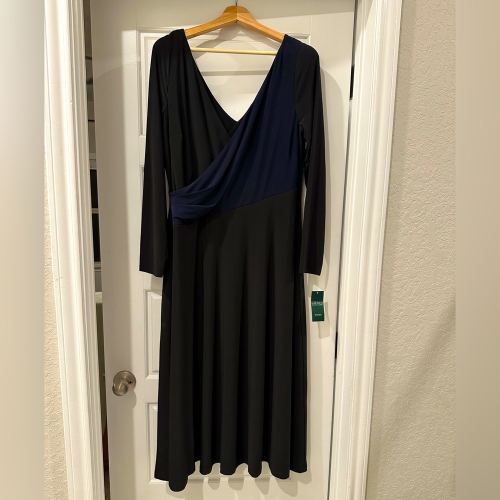 Brand new Ralph Lauren cocktail dress
NEVER WORN